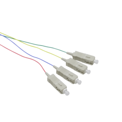 SC/UPC OM3 Multimodo 1,5mt 4-Unidades Pigtail 50/125um 0,9mm 150cm